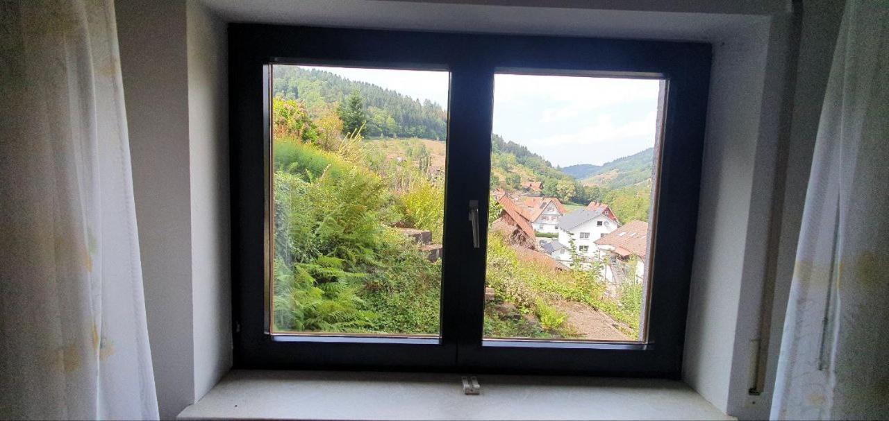 Einzigartiges Apartment, Mitten In Der Natur Ottenhofen im Schwarzwald Exterior foto